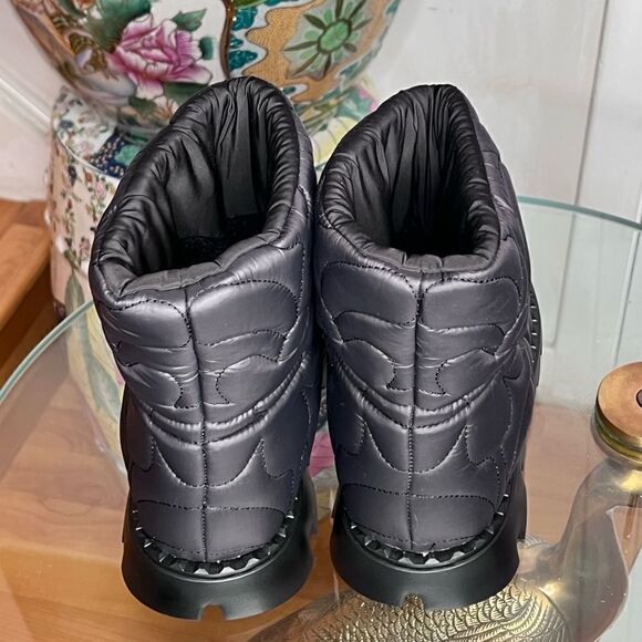 ASH
JENNY SHEARLING BOOTS IN BLACK QUILTED NYLON - Picture 7 of 8